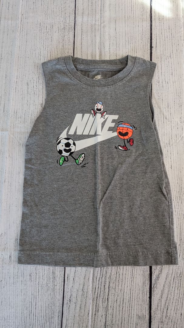 NIKE Sports Tank - 4t