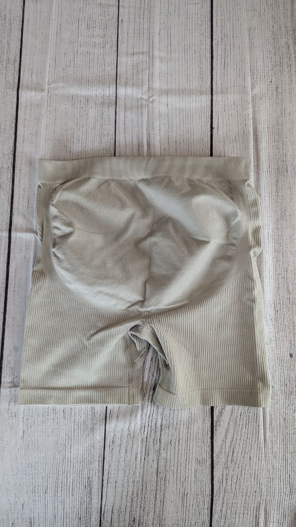 Maternity Biker Shorts - L