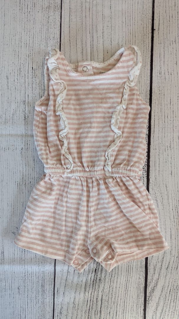 Carters Romper - 9mo