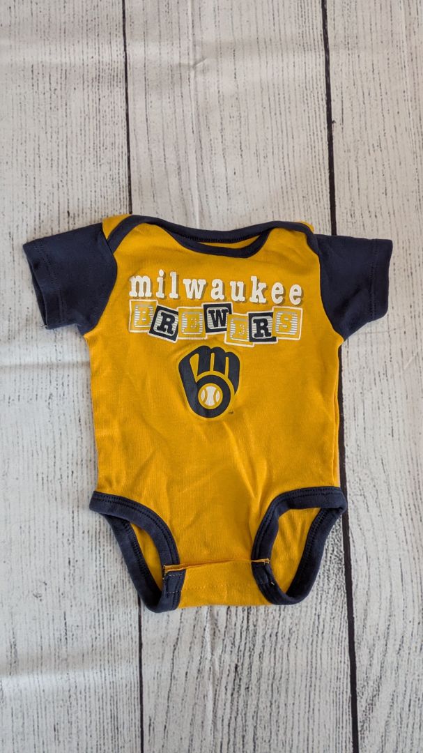 Genuine Merchandise Brewers Short Sleeve - 3mo
