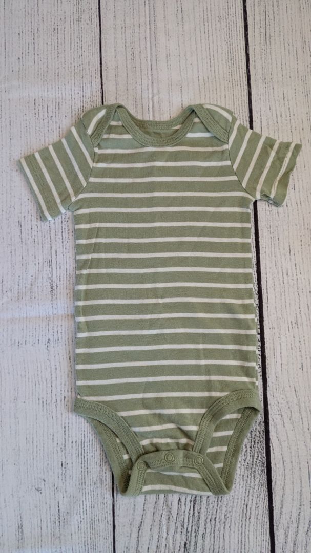 Carters Short Sleeve - 12mo
