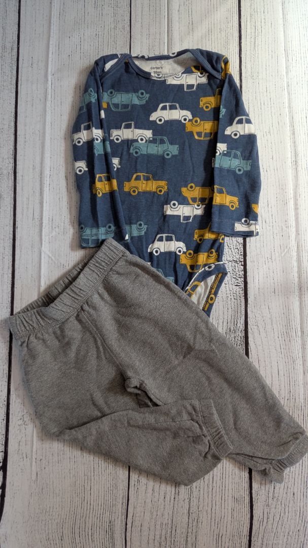 Carters Car Outfit - 18mo