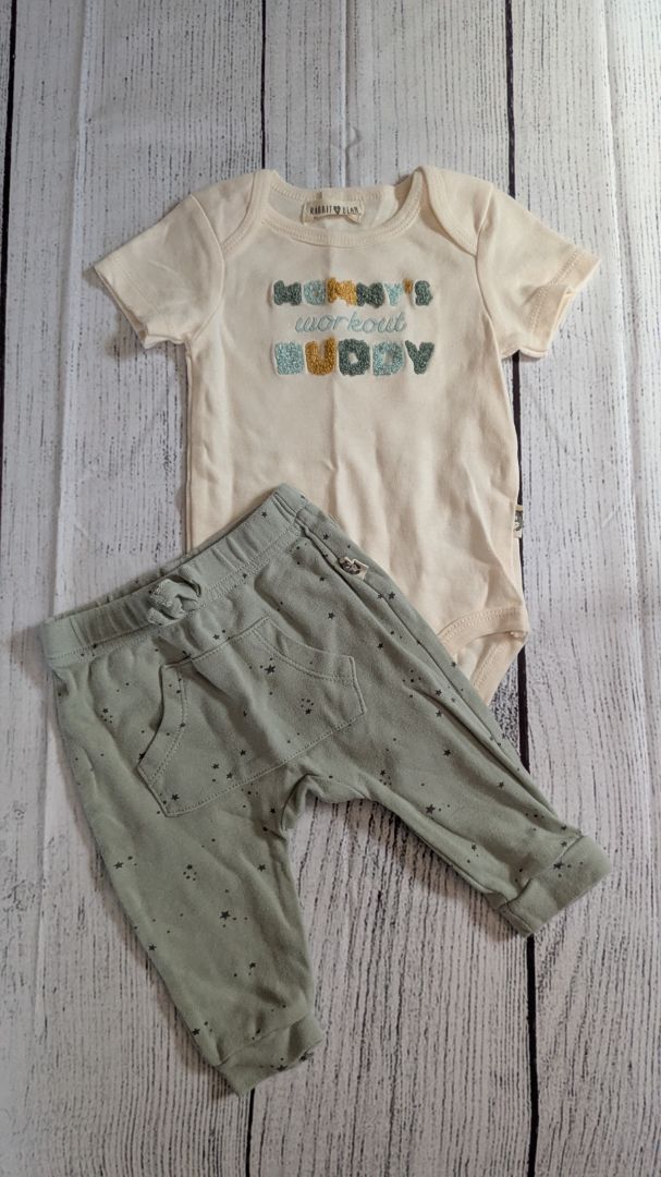 Rabbit + Bear "Mommy's Workout Buddy" Organic Outfit - 9mo