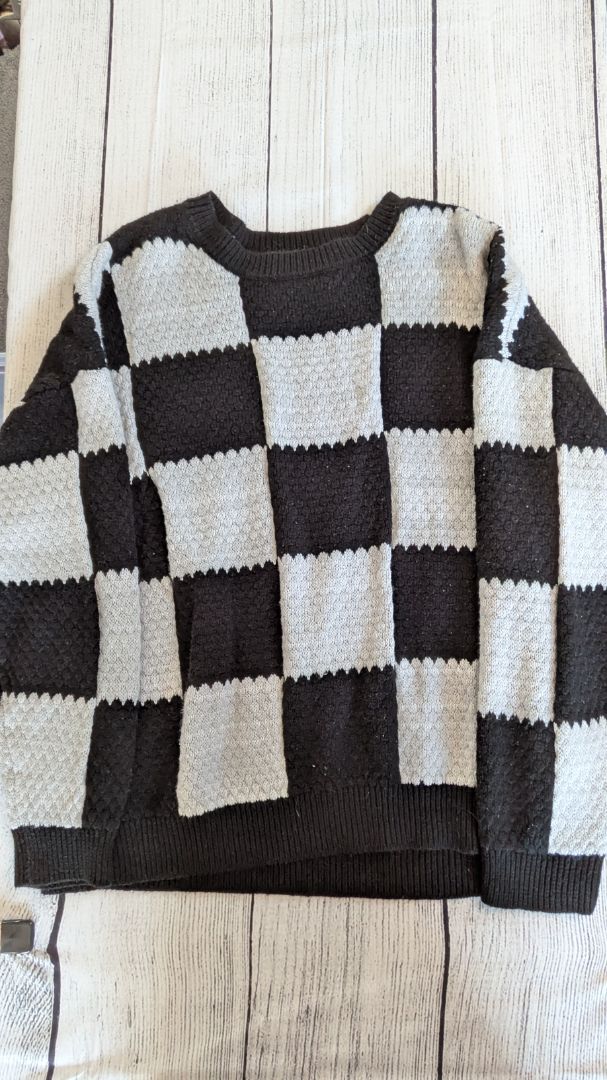 Wild Fable Checker Print Sweater - 16