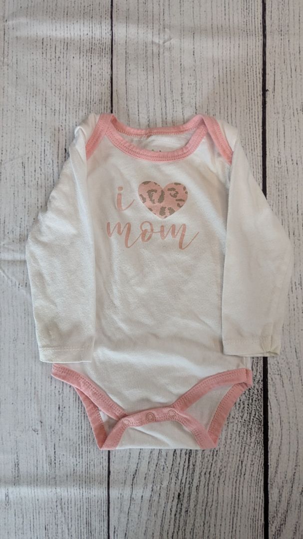 Chick Pea "I Love Mom" Long Sleeve - 9mo
