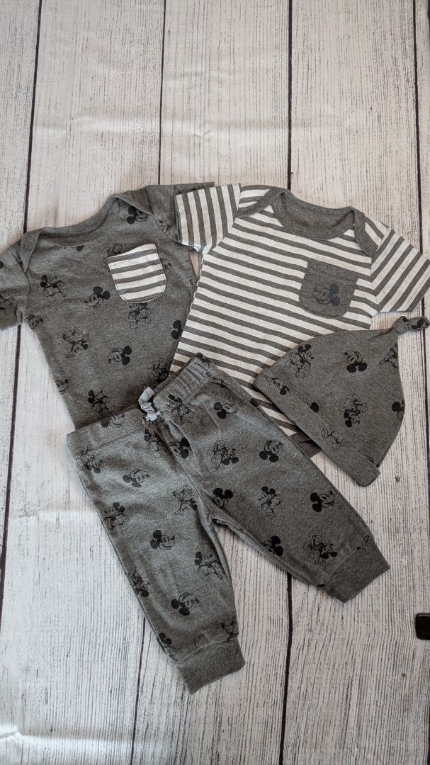 Disney Mickey Mouse Outfit (4 Piece) - 9mo