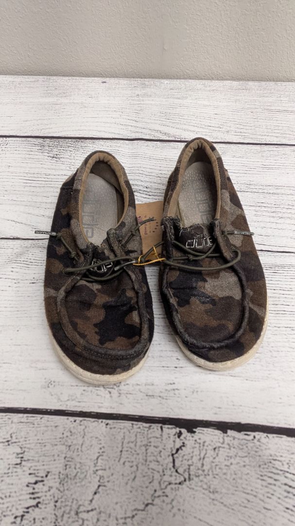 Hey Dude Camo Shoes - 6