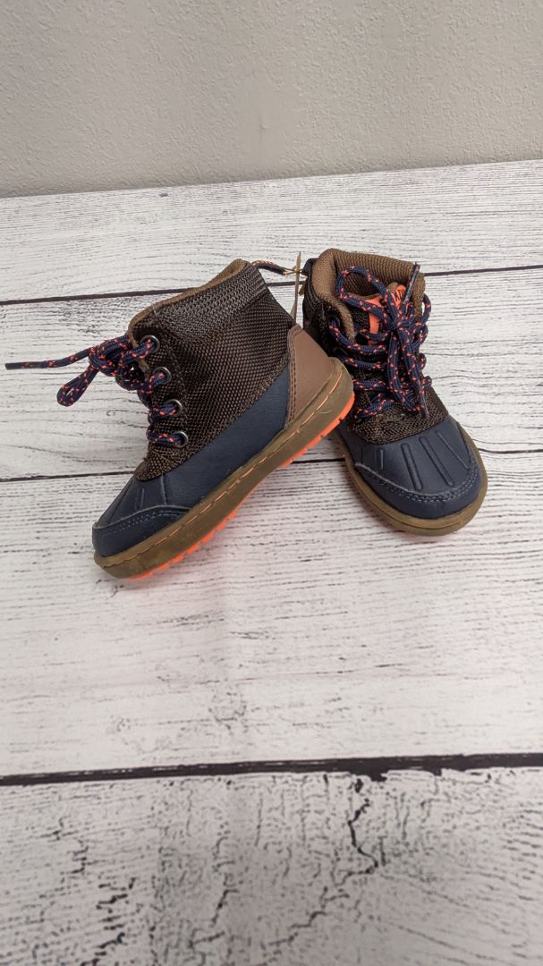 Oshkosh Boots - 6
