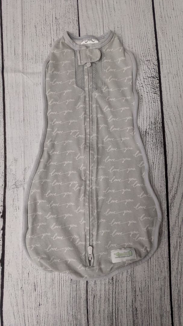 "Love You" Swaddle - 6mo