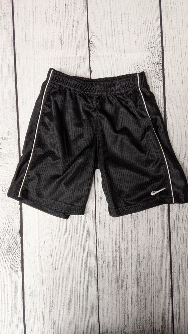 Nike Basketball Shorts - 3t
