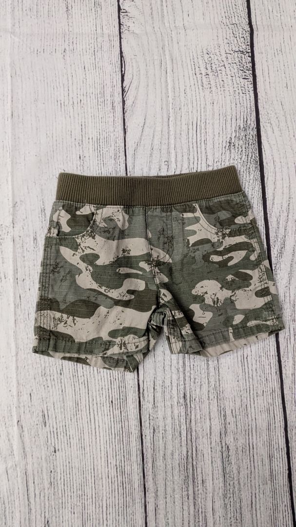 Carhartt Camo Shorts - 6mo