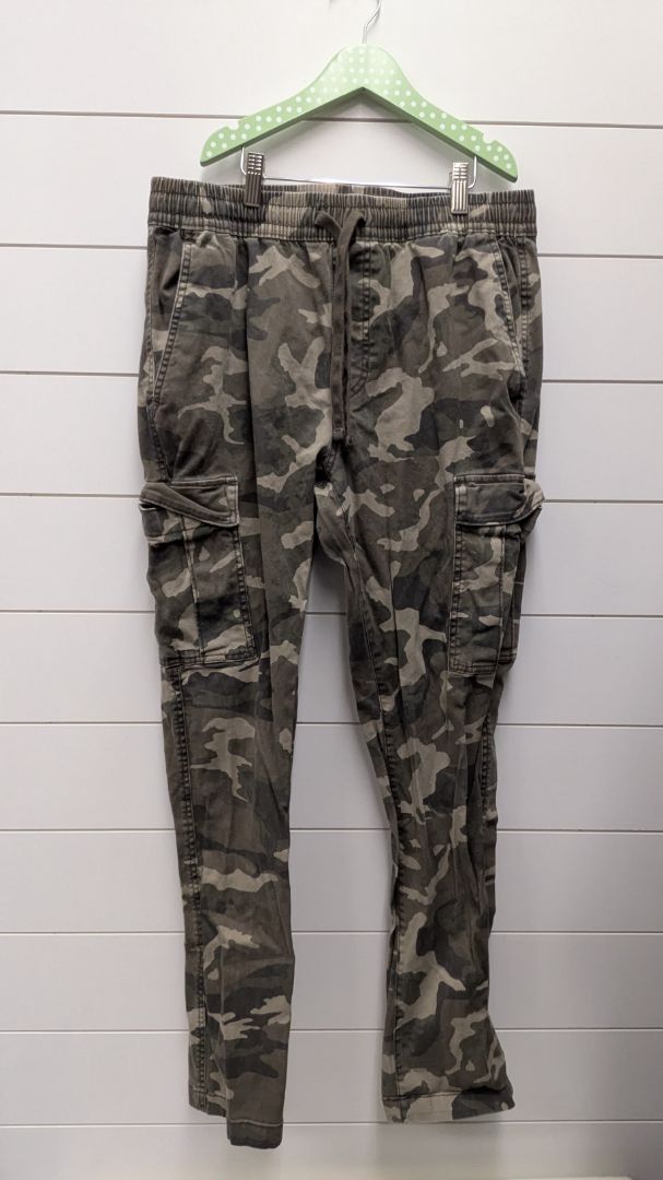 Old Navy Camo Pants - 16