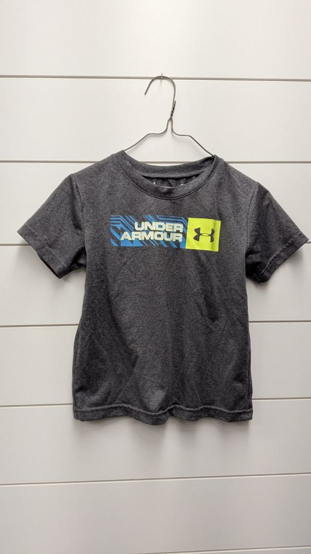 Under Armour Short Sleeve - 4t