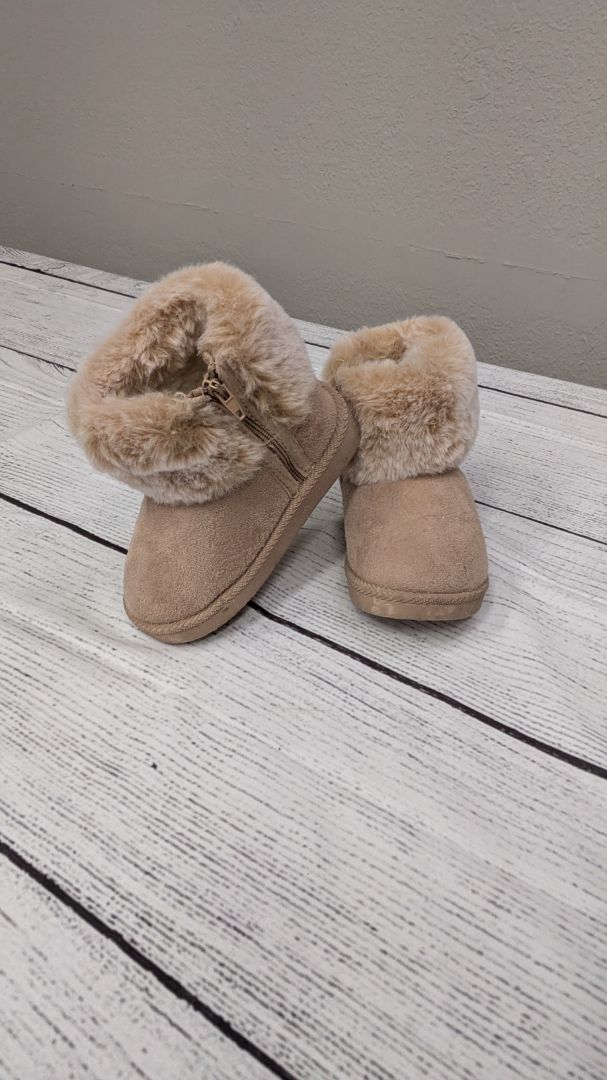 First Steps Furry Boots - 5