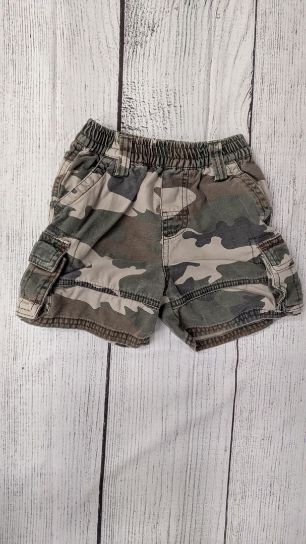 Children's Place Camo Shorts - 18mo