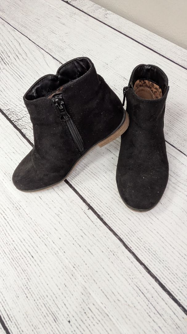 Cat & Jack Boots - 11