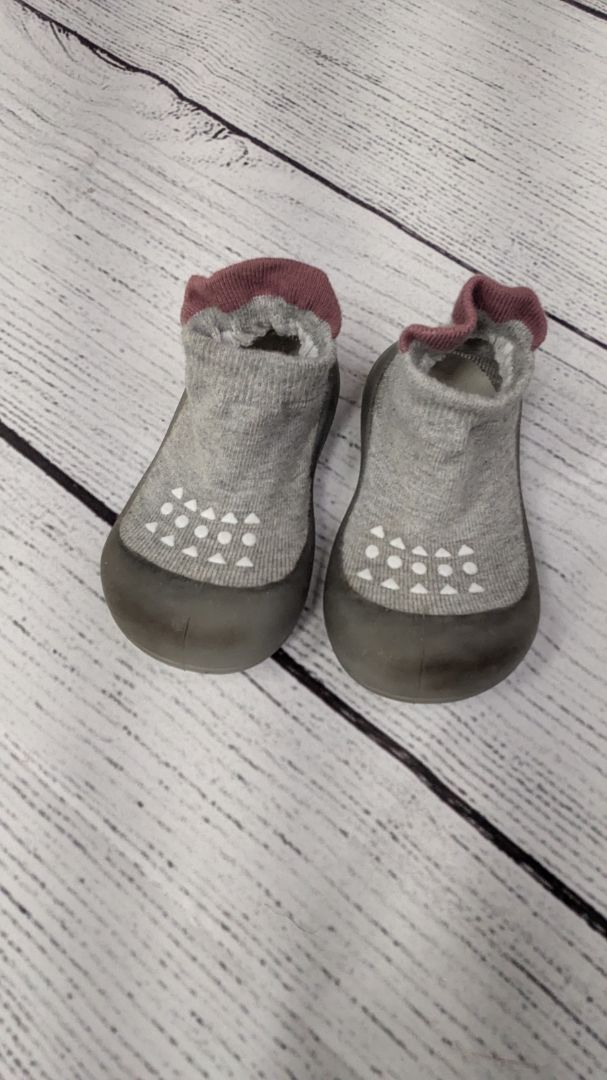 Sock Shoes - 12mo