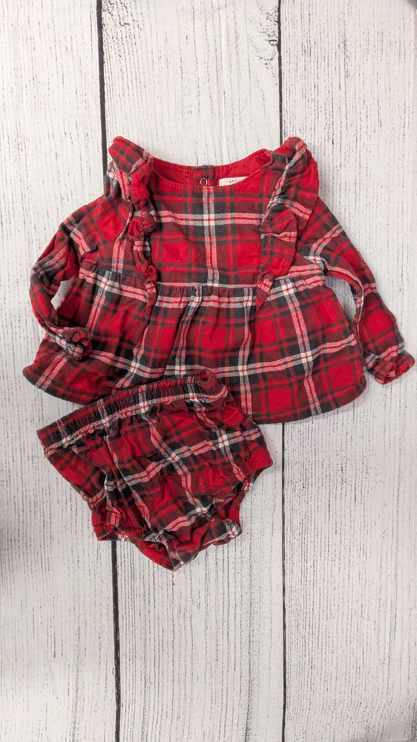 Cat & Jack Plaid Ruffle Outfit - 9mo