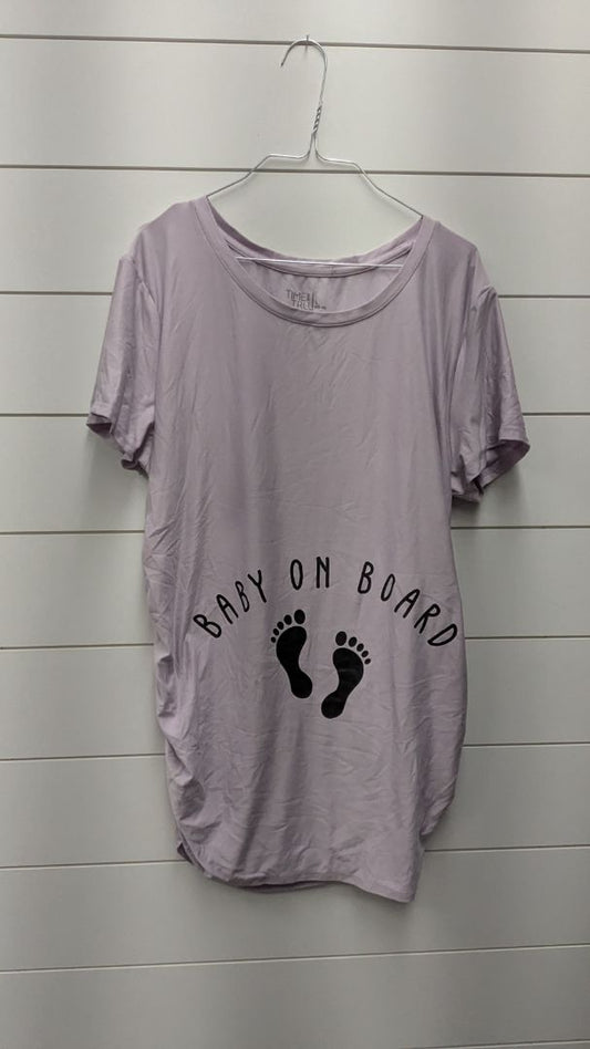 Time and Tru Maternity "Baby on Board" Short Sleeve - L