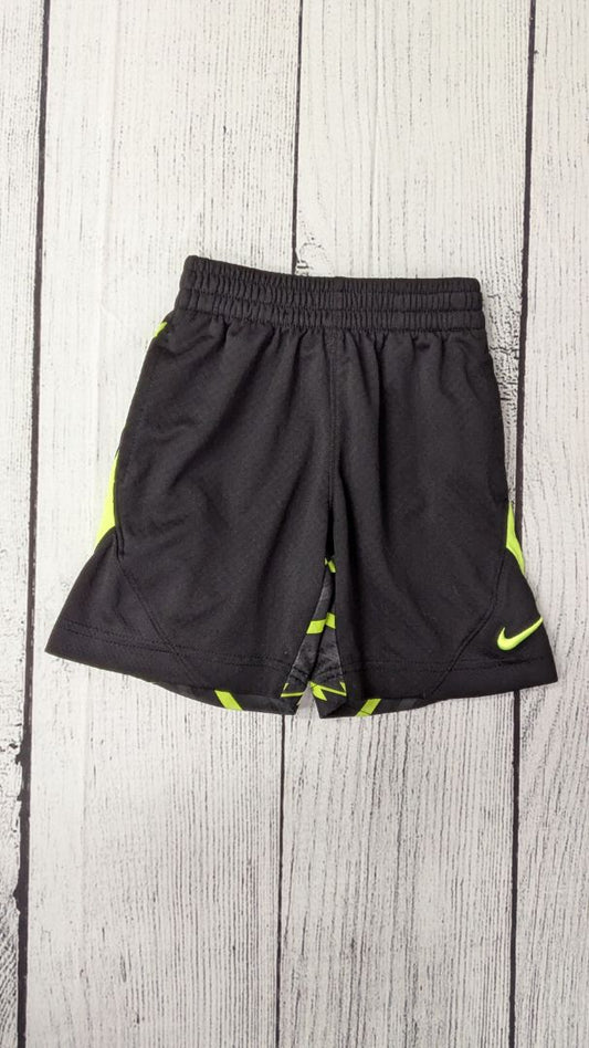 Nike Shorts - 4t