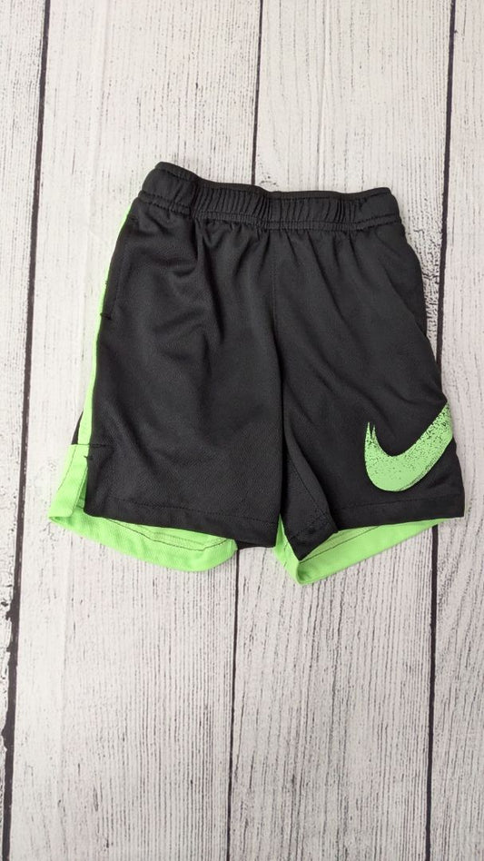Nike Dri-Fit Shorts - 4t