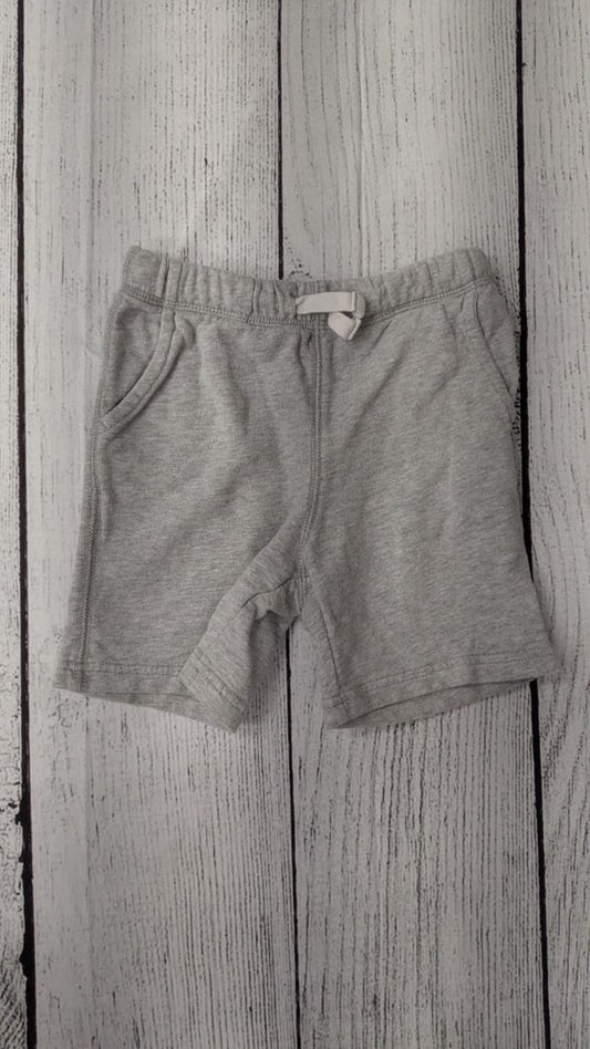 Carters Shorts - 4t