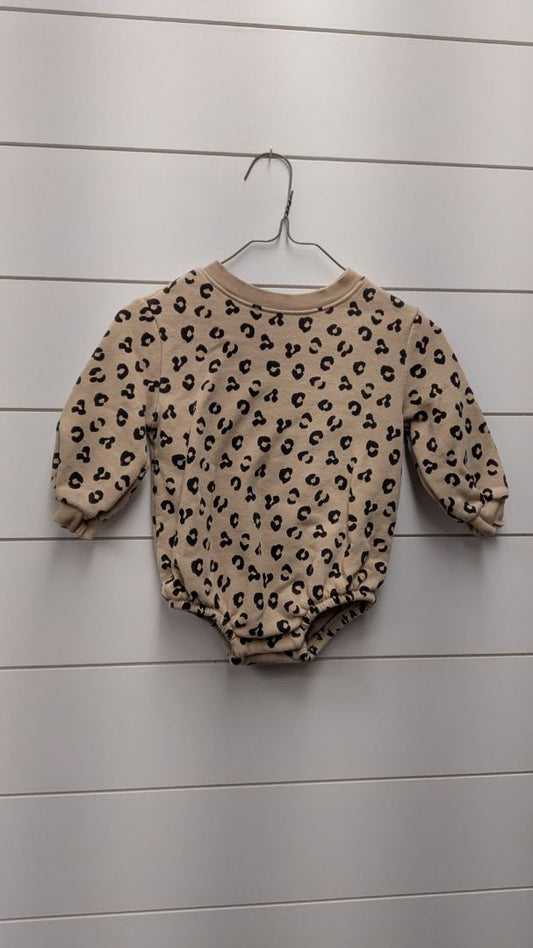 Old Navy Cheetah Print Long Sleeve Sweatshirt - 18mo