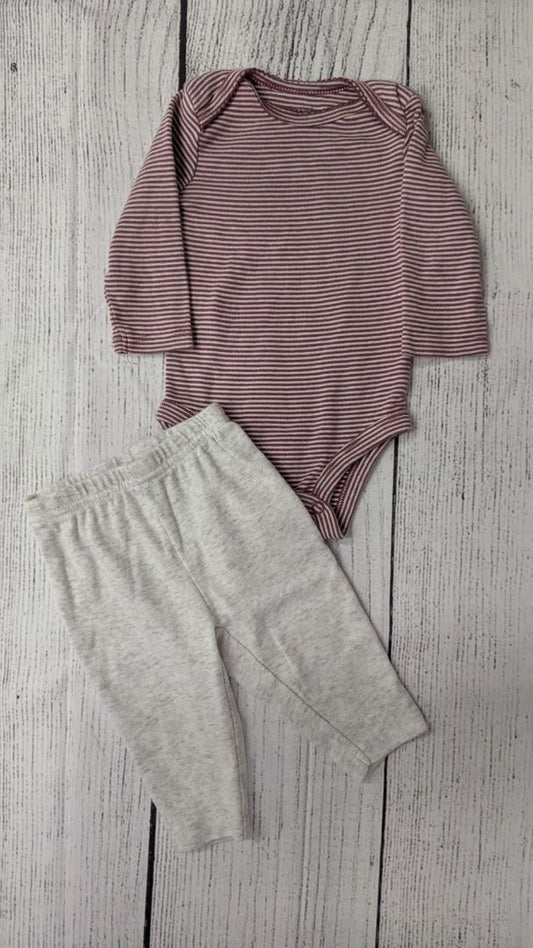 Carters Outfit - 3mo