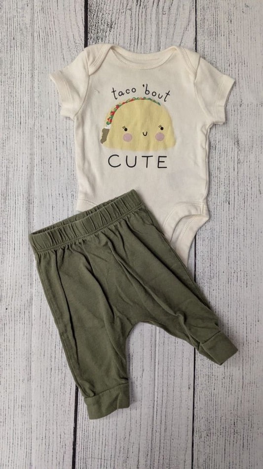 Old Navy Taco Outfit - 3mo