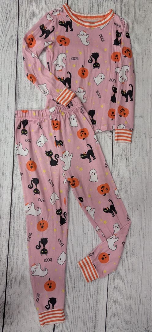 Free2Dream Halloween Pajama Set - 6
