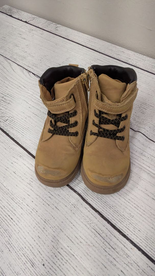 Wonder Nation Boots - 11