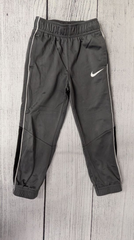 Nike Pants - 4t