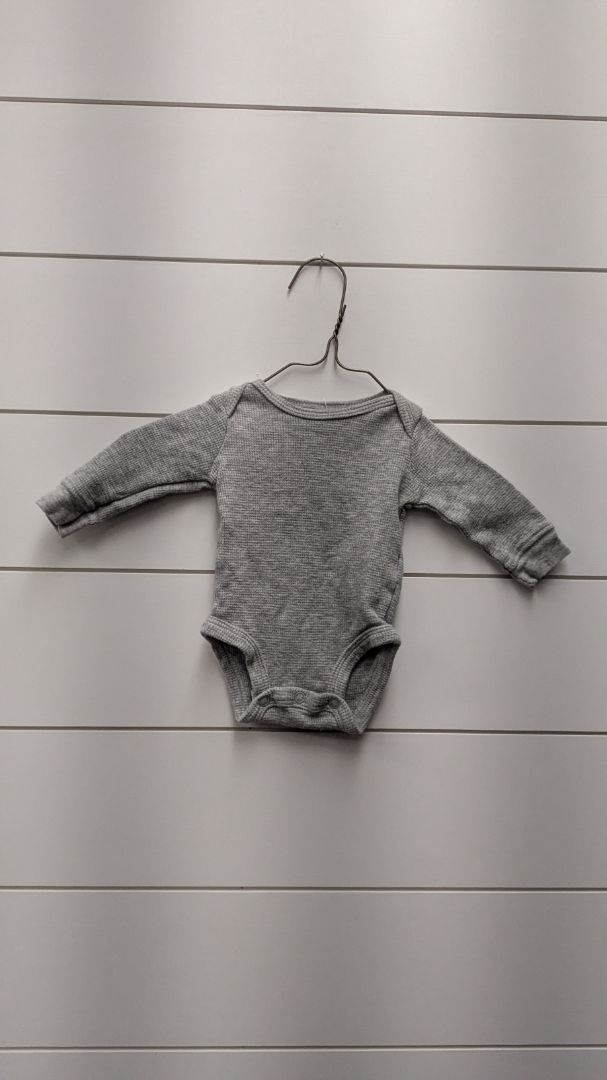 Carters Long Sleeve - NB