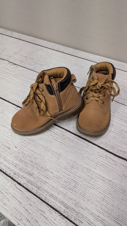 Eddie Bauer Boots - 11