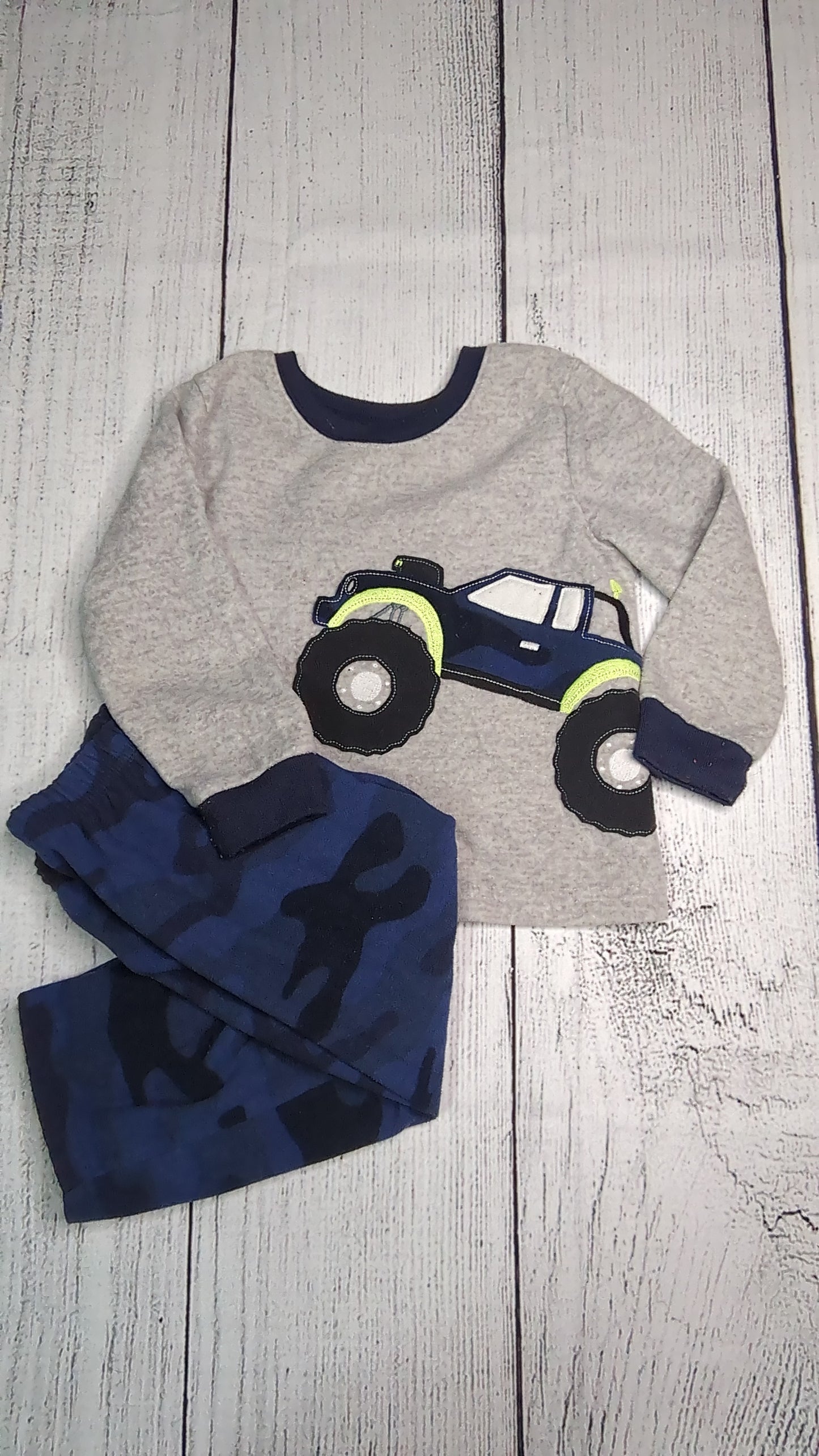 Carters Fleece Pajama Set - 2t