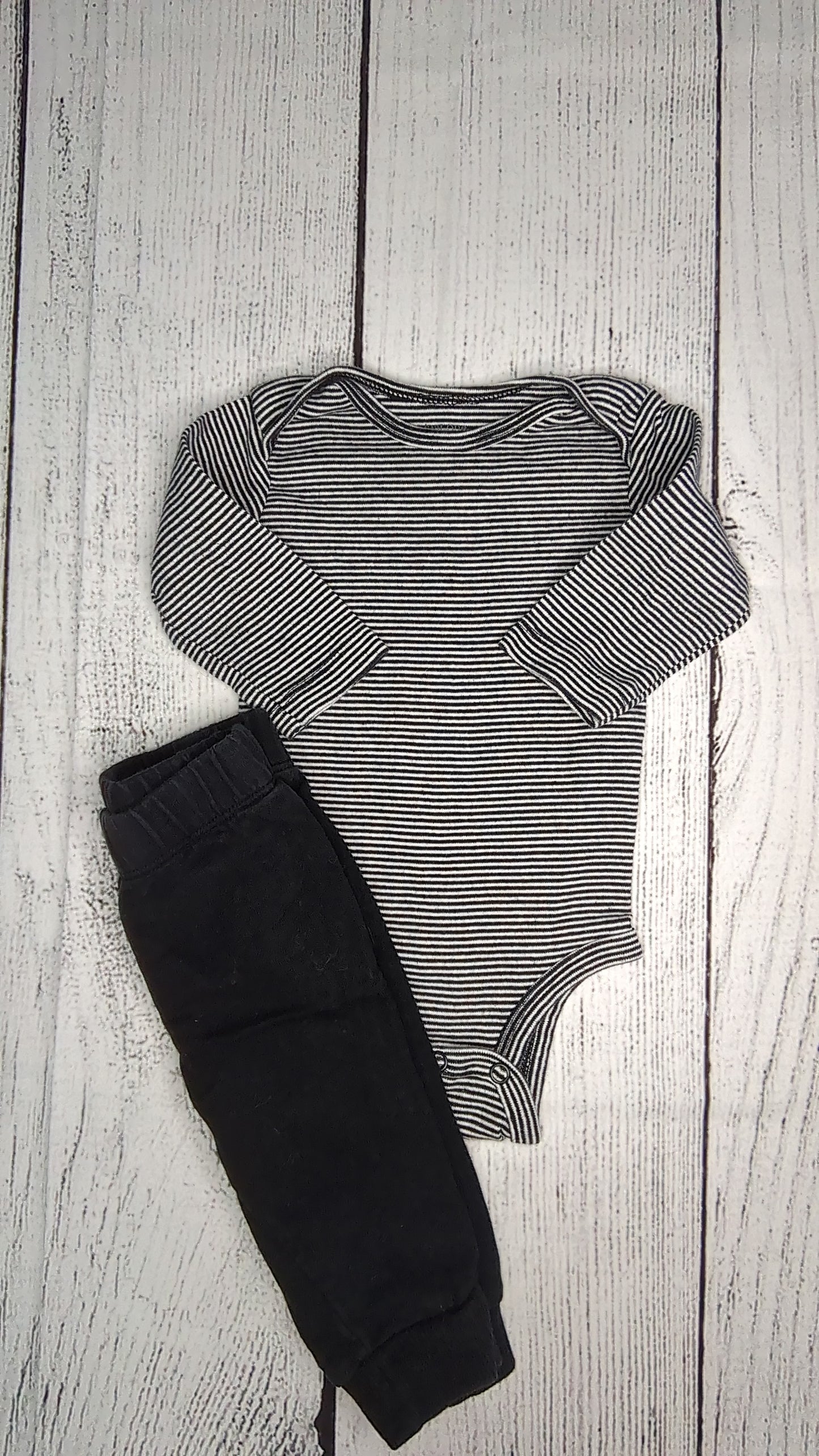 Carters Long Sleeve Set - 6mo