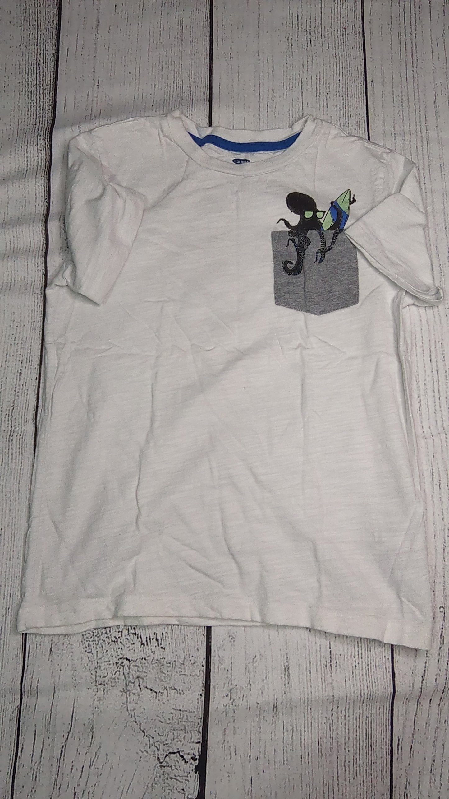 Old Navy Tee - 8