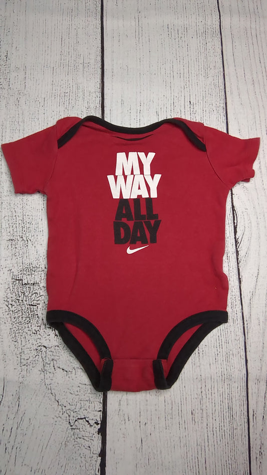 NIKE Short Sleeve Onesie - 6mo