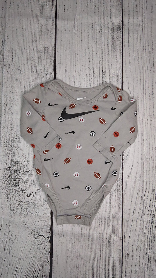 NIKE Long Sleeve - 6mo